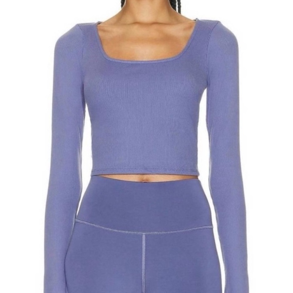 ALO Ribbed Showstopper long sleeve (FINALPRICEDROP)
